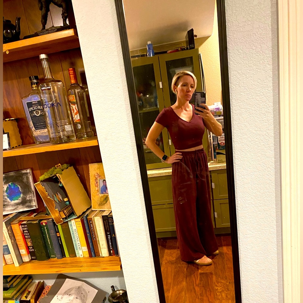CIDER wide leg and short sleeve pant suit/leisure wear